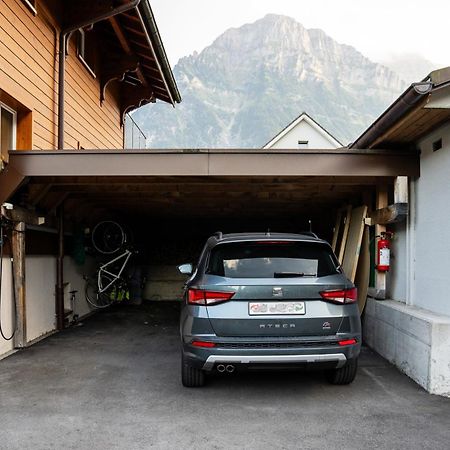 Glarner Bed Apartamento Netstal Exterior foto